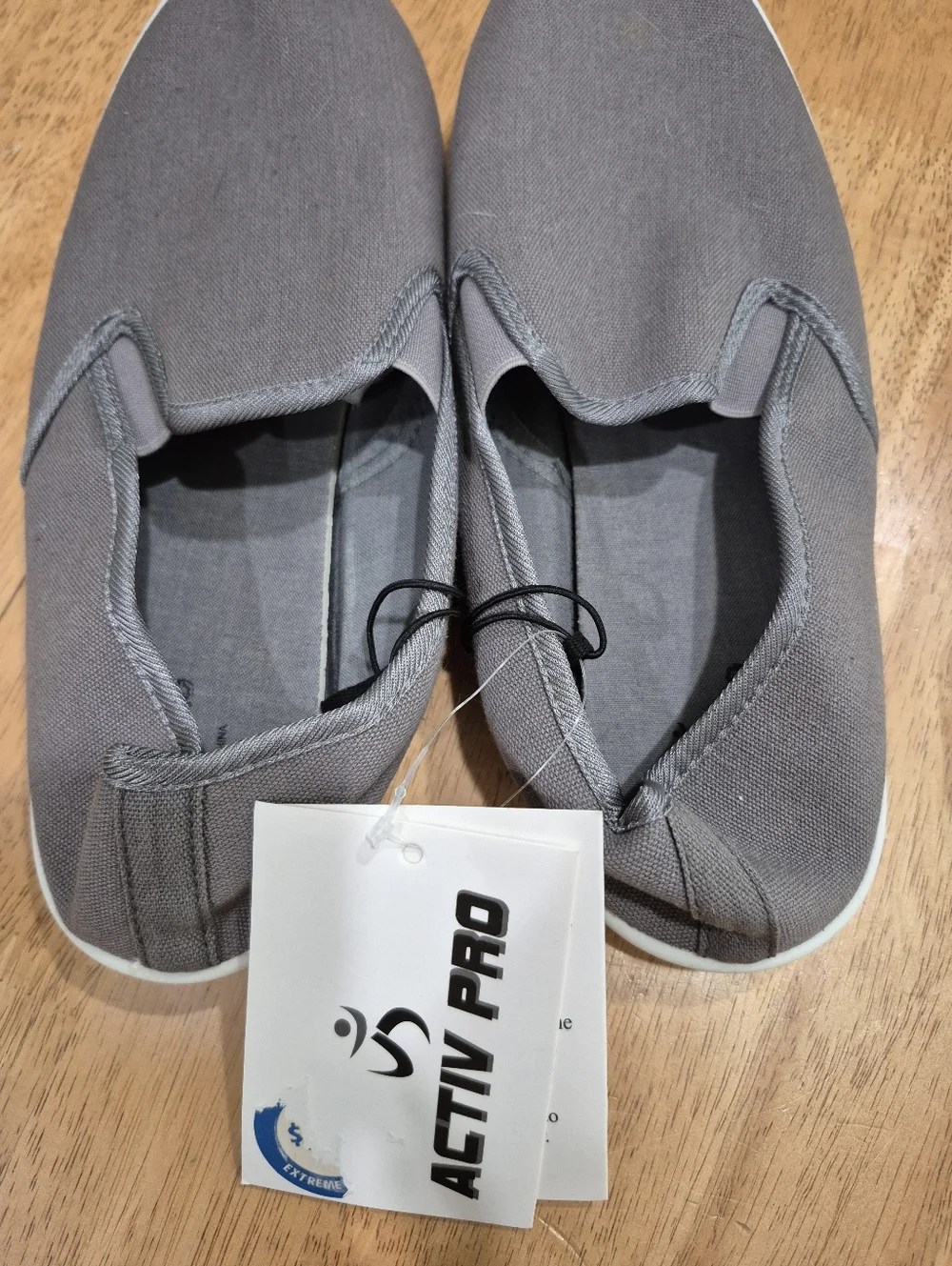 NWT Activ Pro Slip-On Gray And White Canvas Shoes